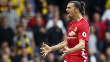 Райола: Ибра е стар, но с него и Юнайтед шега не бива