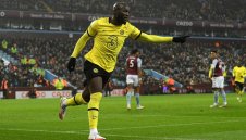 Лукаку пак е тук! Белгиецът осигури 3:1 за Челси срещу Вила