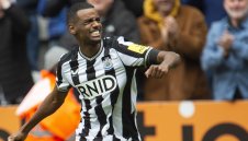 Свраките доволни, че ще задържат топ-играчите си 