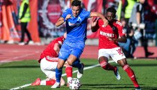 Звездата на Левски виси за Славия