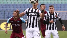 Локо Пловдив е на финал за купата на България, чака Ботев или ЦСКА