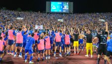 Играчите на Левски: Нядяваме се да има още европейски, луди, "сини" вечери