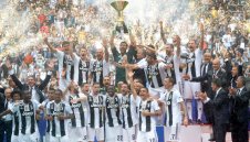 Юве се готви да отмъкне Бускетс от Барса