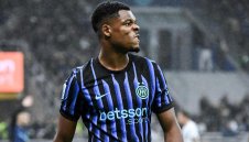 Интер изгуби Дъмфрис за дербито