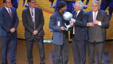 Стоичков разплака Роналдиньо + ВИДЕО и СНИМКИ