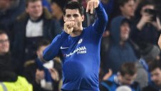 Мората няма да спи вечер - чака близнаци + СНИМКИ