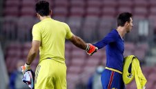 Буфон тотално отказа Лео Меси на Барса - Юве