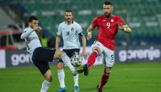 Гълъбинов: Дузпата за Италия беше спорна 