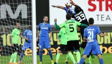 Левски излезе еднолично на върха след 1:0 над Черно море + СНИМКИ