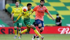 От Норич отрязали Ливърпул за Люис