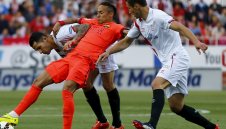 Барса - Севиля предизвика бой за билети