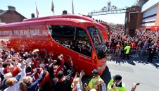 Коронавирус: Ливърпул се отказа от гръмките трансфери