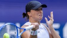 Поне на хартия: Лесен финал очаква Швьонтек в Сеул