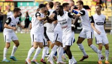 Незнайни аматьори изритаха Леверкузен от турнира за Купата