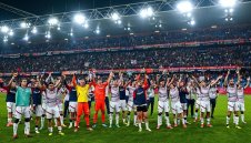 Хитът в Италия се размина с бронза, Мота напуска Болоня с поражение