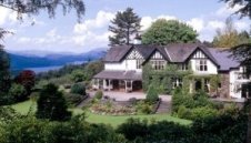 Хотел забранява гледането на футболни мачове