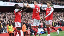 Арсенал разби Палас и дръпна на върха във Висшата лига