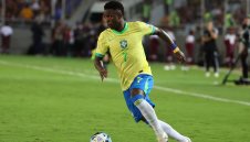 Нов скандал в Южна Америка: И Вини Жуниор напсувал съдията