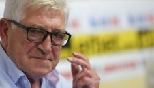 Христо Стоичков трябва да управлява българския футбол