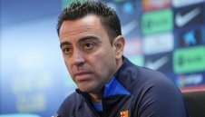 Шави ревна, иска нови футболисти в Барса