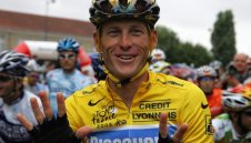 Ланс Армстронг: Направих хората на глупаци, нормално е да са ми бесни