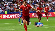 Швейцария попиля Италия, Европа ще има нов шампион! + ГАЛЕРИЯ