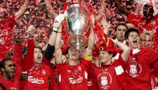 С какво ще запомним легендата Стиви Джи?