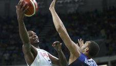 Американците пак не убедиха, но останаха без загуба