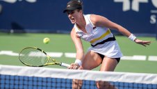 Конта и Свитолина са на 1/2-финал в Монтерей