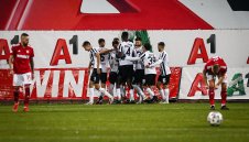 Сензация след мелето: Локо наби ЦСКА на "Армията" + СНИМКИ