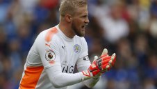 Шмайхел пропуска мачовете с Германия и Казахстан