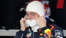 Дъждът създаде проблеми на пилотите на "Сузука"