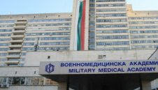 Състоянието на Николай Щерев се подобрява, но все още е на командно дишане