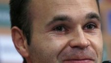 Андрес Иниеста: Познаваме достатъчно добре Роналдо, за да го спрем