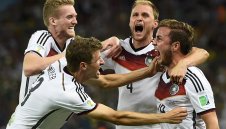 Комарджия спечелил 83 000 от триумфа на германците