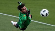 Шеф на Рома: Няма оферта от Ливърпул за Алисон