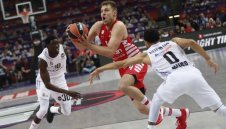 Сделката се пече! Сакраменто намери пари за Везенков