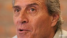 Оскар Табарес: ОТ ЮАР да не се оправдават с рефера, заслужено ги бихме