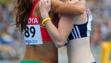 Дупето на Ивет №1 в Лондон