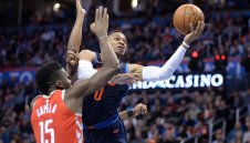 Тъндър продължава с възхода си