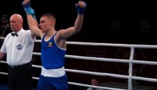 Викторио Илиев с впечатляващ старт на Световната купа по бокс
