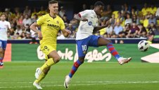 Барса засилва Ансу Фати в Тотнъм