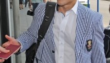 Китаец излъга Александър Костадинов