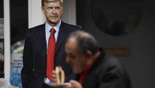 Венгер: Защо да не поема Англия?