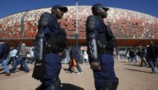 Експлозия разтърси пресцентъра на световното първенство в Йоханесбург