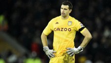 Отложиха и Астън Вила - Бърнли 