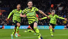 Астън Вила - Арсенал