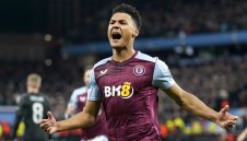 Шамар за Астън Вила преди екшъна с Ман Сити