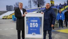 Сираков не става за собственик на Левски! Сините са в полуфалит