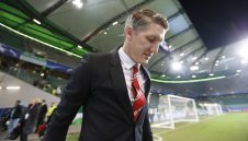 Швайни е бавен, не става за Англия